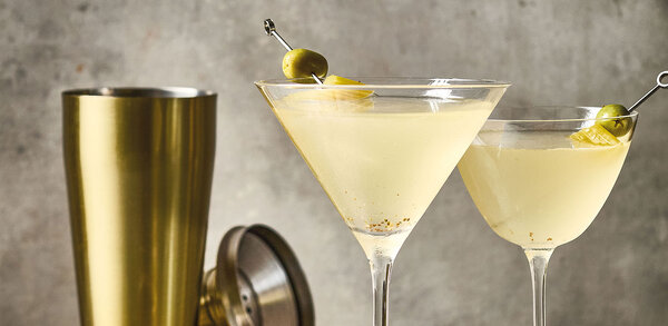 Shedletsky&rsquo;s pickle brine martini recipe