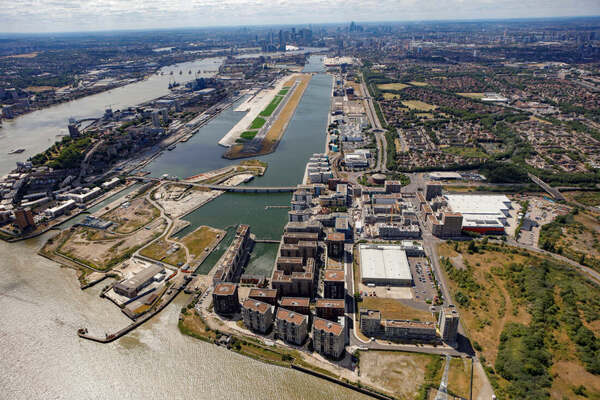 East London docks proposed as new location for Billingsgate and Smithfield markets