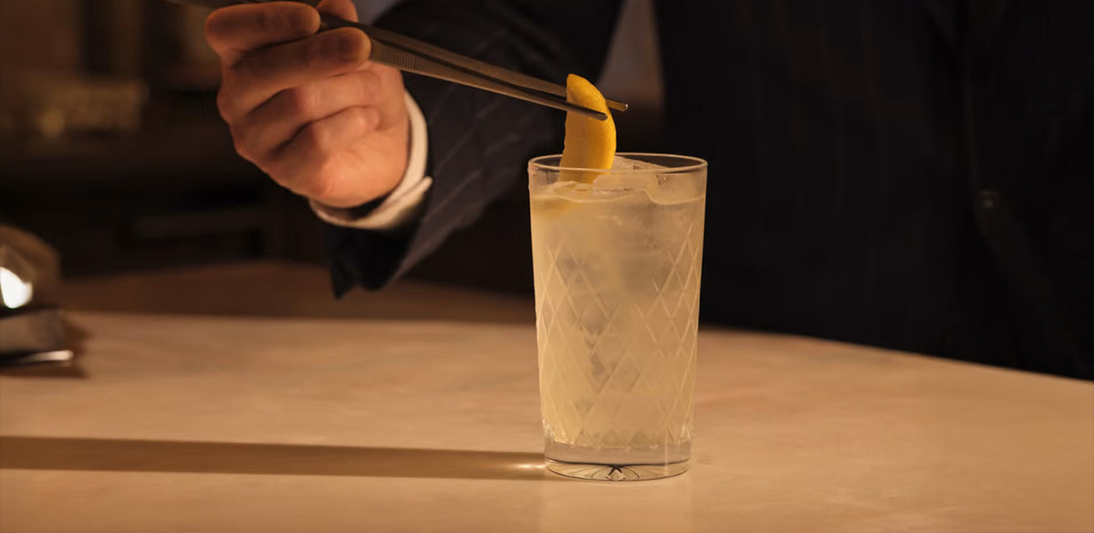 Make Soho House&rsquo;s Wildflower Highball for Dry January