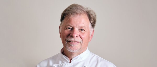 New Year Honours 2026: Awards for Steve Munkley, Marcus Wareing and Teresa Colaianni