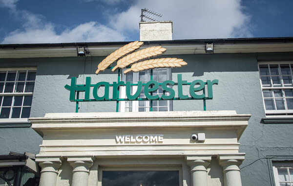 Mitchells & Butlers reports record-breaking Christmas