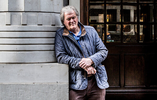 Wetherspoons&rsquo; Tim Martin backs Reform pledge to cut hospitality VAT