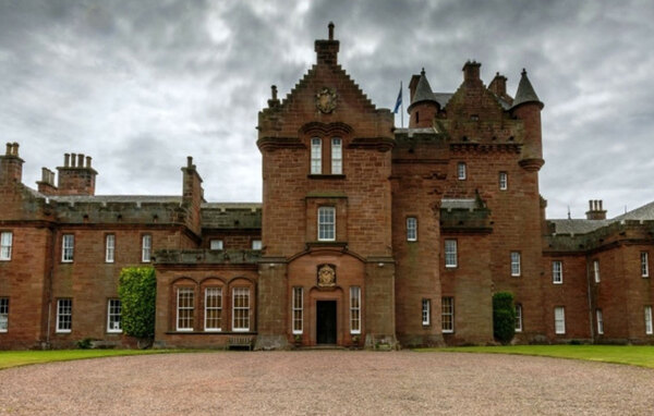 Alan Carr to transform Scottish castle into luxury hotel and spa