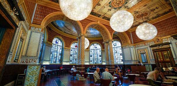 The caterers making food part of the attraction in historic buildings