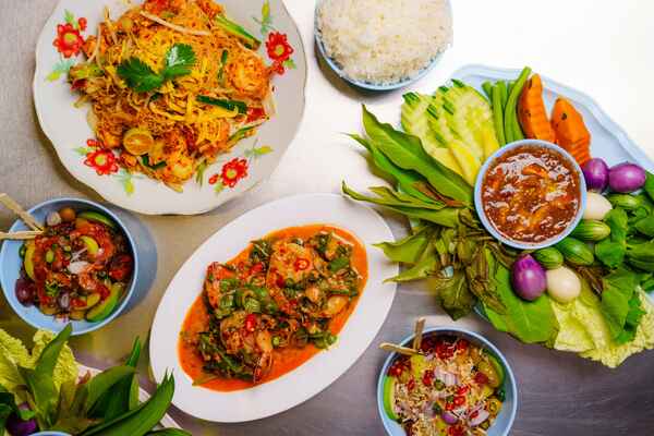 Luke Farrell to open third Plaza Khao Gaeng restaurant