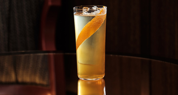 The Lucky Bang: cognac with a shot of mango