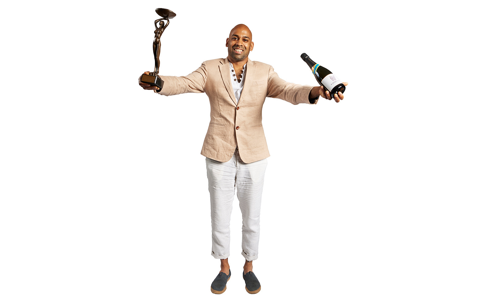 Sunny Hodge of Diogenes the Dog and aspen & meursault won Wine and Spirit Ambassador Award