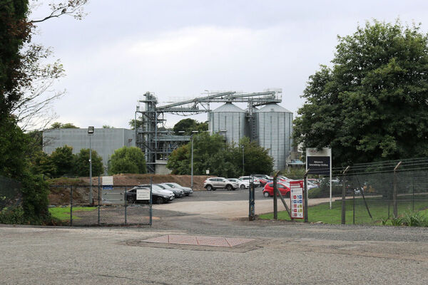 Diageo staff to strike at Cameronbridge distillery