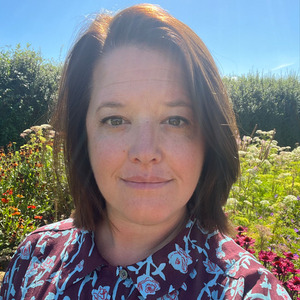Juliane Caillouette Noble